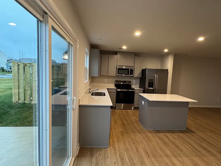 18 Sophie Kathryn Dr — Photo 6
