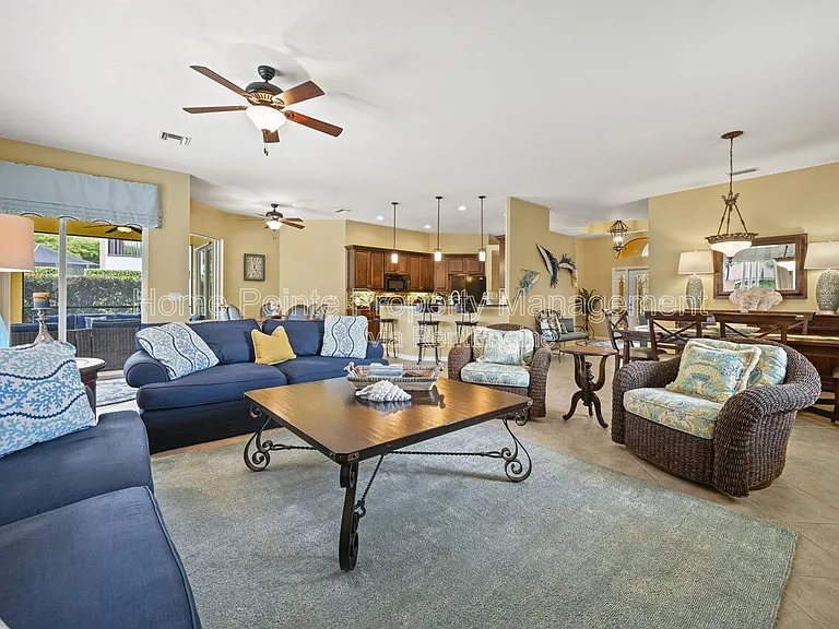 13800 Farnese Dr — Photo 9