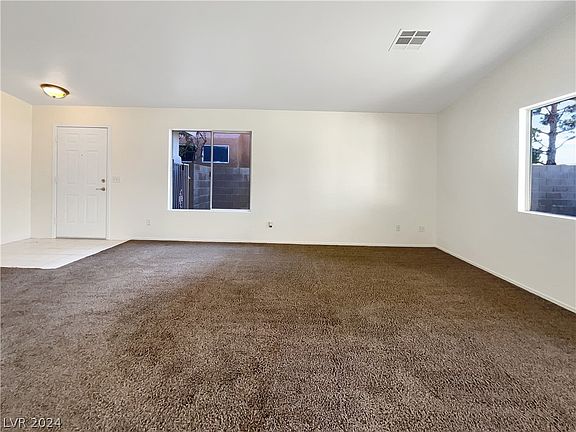 3rd image of 1172 Whispering Birch Ave
