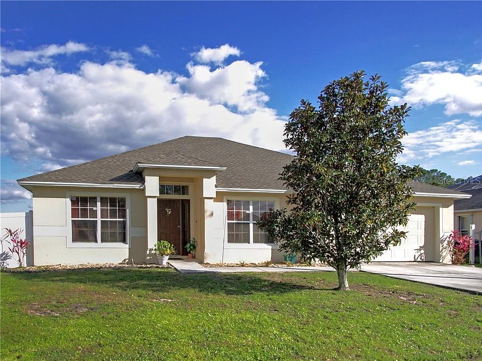 1st image of 214 Bromwich Dr
