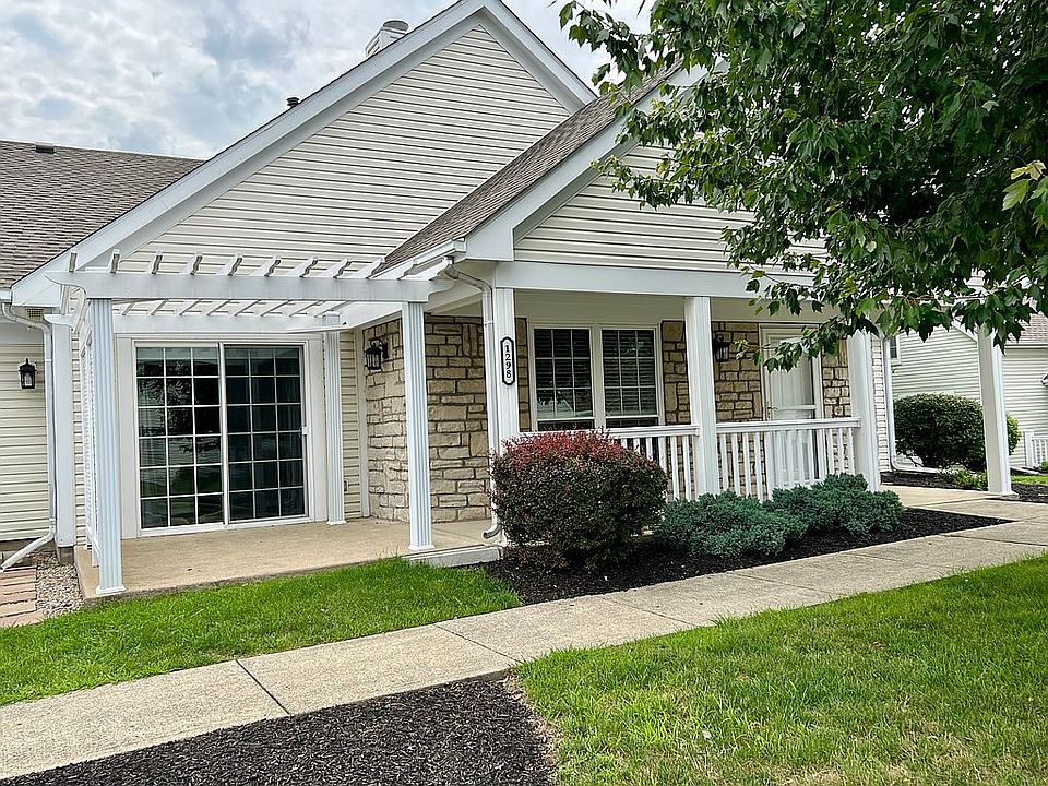 1st image of 1298 Stratford Ct