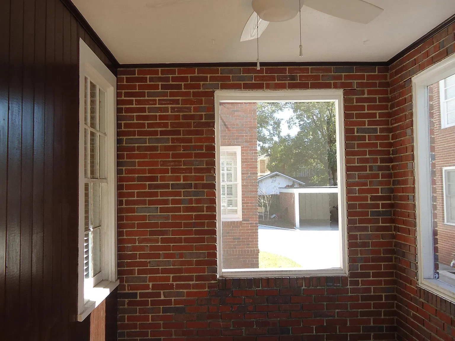 2 bed, 1.0 bath, 1450 sqft, $1,850 — Photo 3
