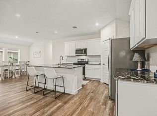 8830 Colicroot Dr, Rosharon, TX 77583