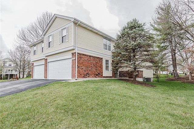 1st image of 2058 King Arthur Ct