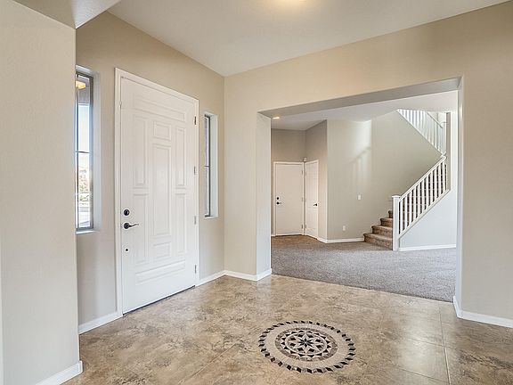 3rd image of 2927 E Palmer Ct