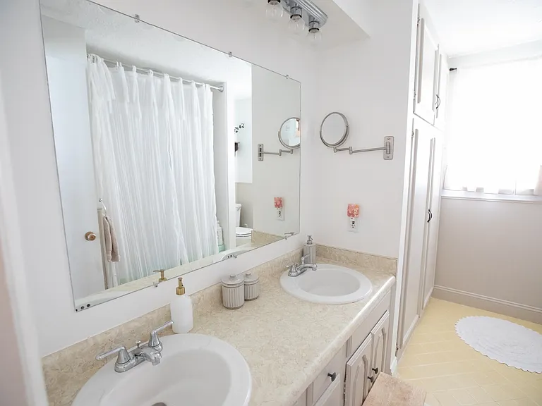 4019 S 3250 E — Photo 15