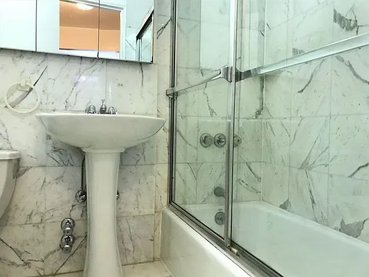 Rented by Citi Habitats | media 14