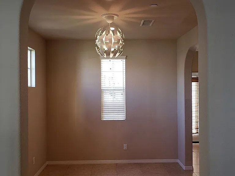 730 Nile River Dr — Photo 7