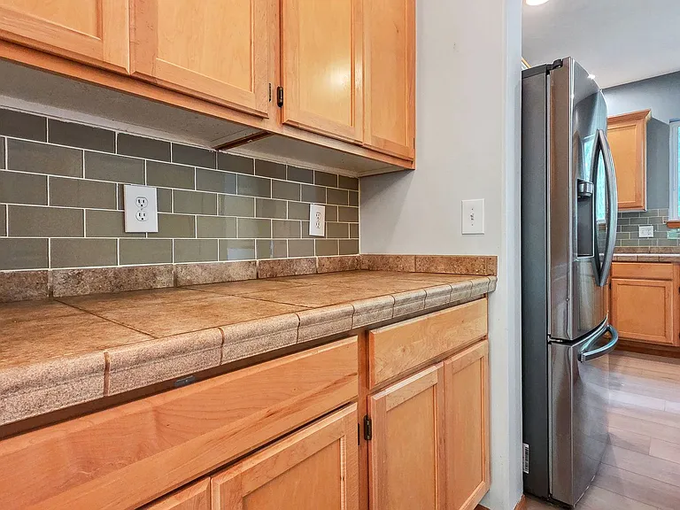 1231 147th Pl SW — Photo 12