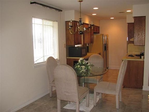 2nd image of 532 Linkwood St