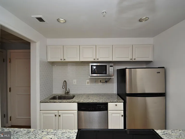 1000 Fell St #331 — Photo 13