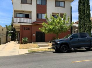 635 E Cypress Ave, Burbank, CA 91501