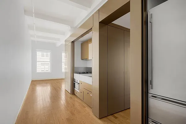 Sold by Compass | media 2