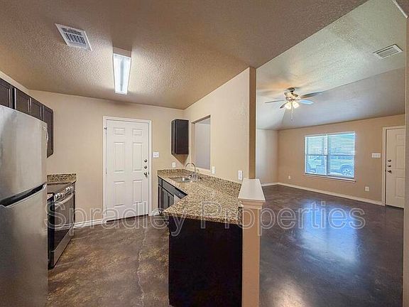 4th image of 1051B Mason Dr