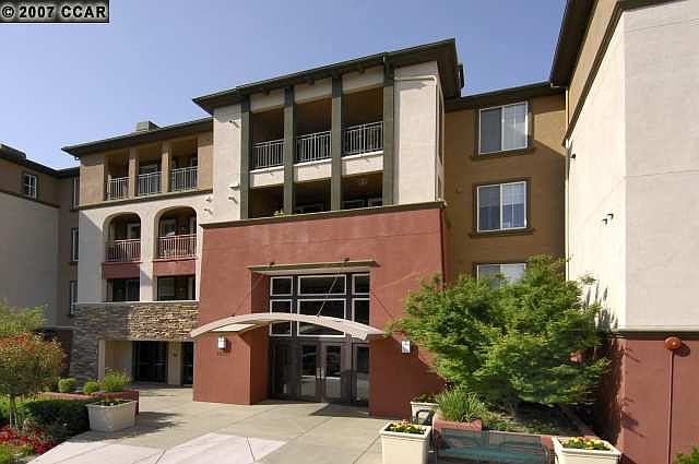 1st image of 1800 Alma Ave APT 105