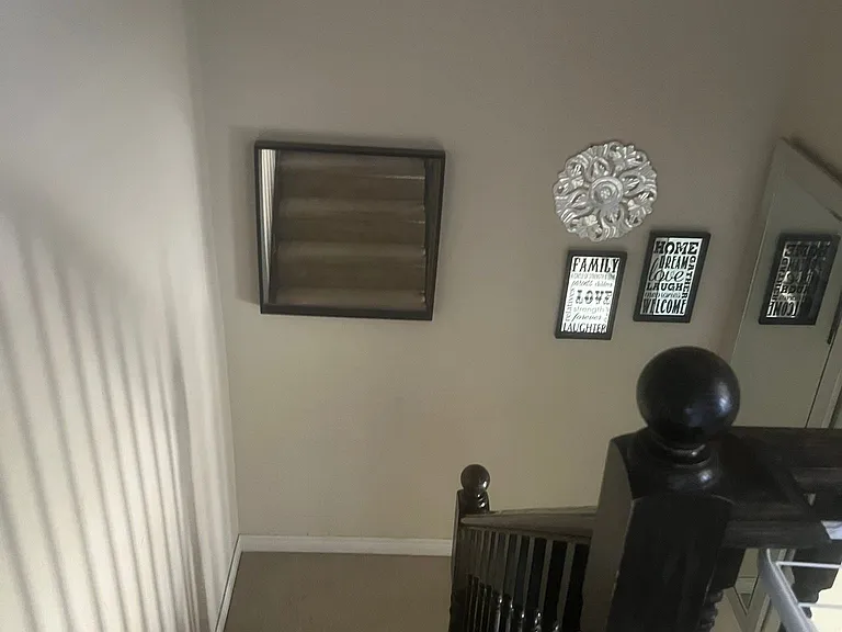 73 Dodman Cres — Photo 12