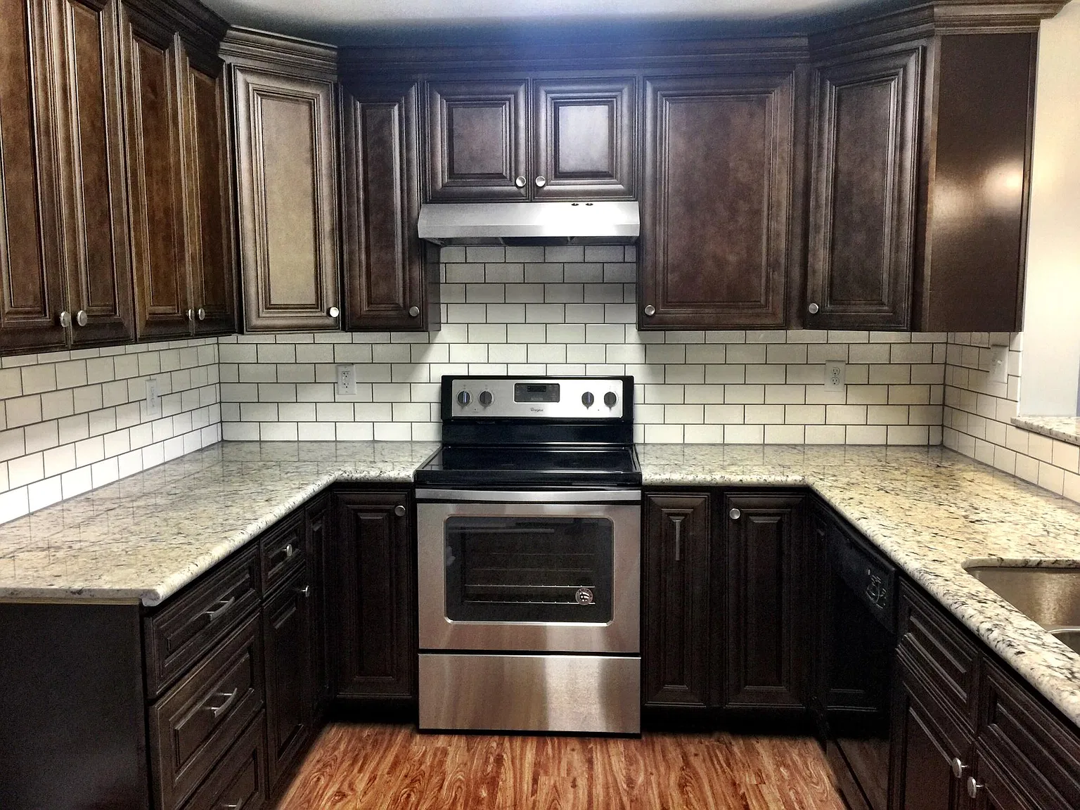819 Bayard St — Photo 3