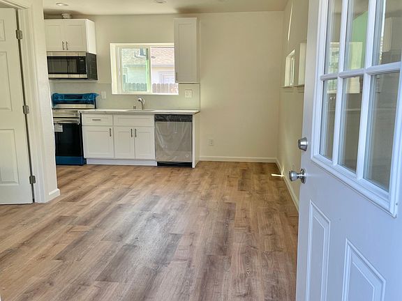 2nd image of 1410 San Juan Ave #2