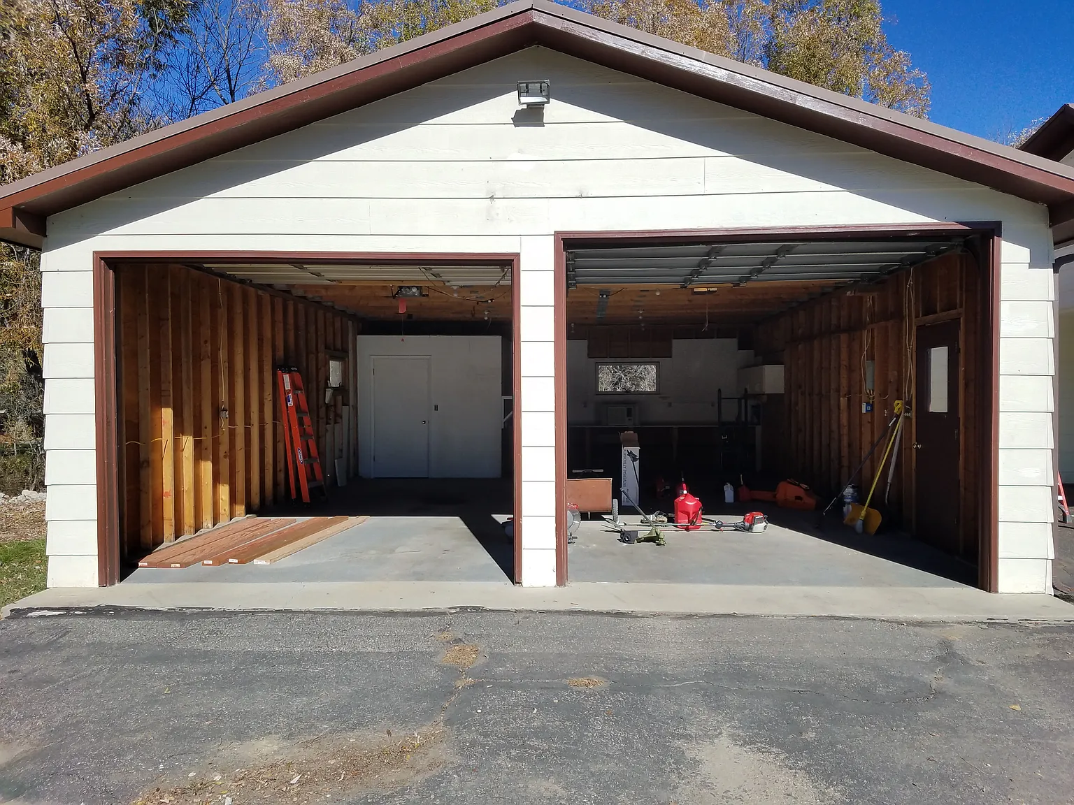 2 bed, 1105 sqft, $1,800 — Photo 2