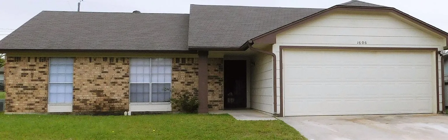 3-Bedroom House for Rent in Killeen — Photo 1
