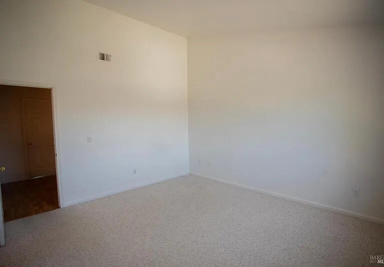 1549 Monarch Pl #0 — Photo 8