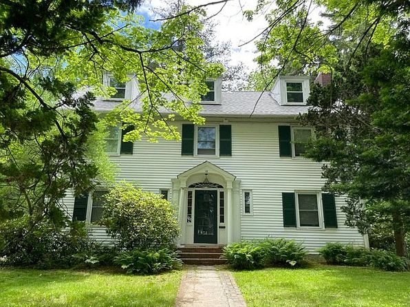 52 Fearing St
