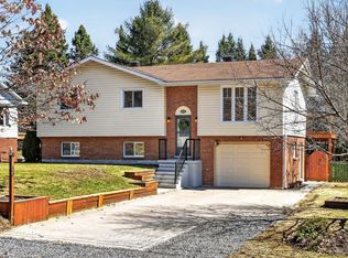 53 Paget St, Sundridge, ON P0A 1Z0
