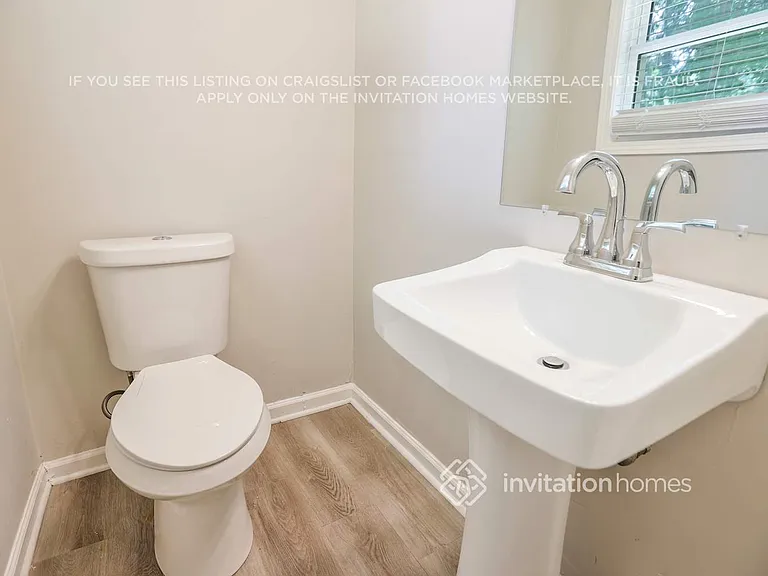 3035 Kingston Ct NW — Photo 18