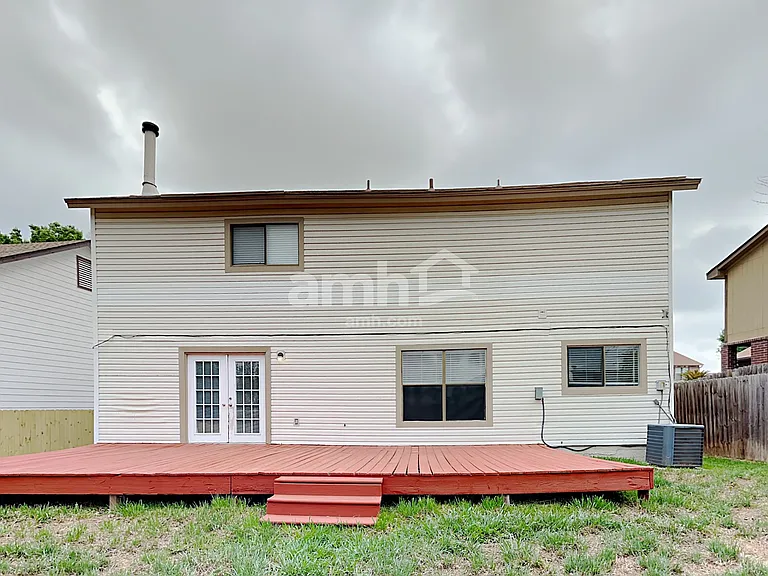 6678 Snow Meadow Dr — Photo 22