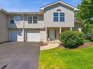 1332 Sugar Ct, Naperville, IL 60563