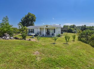 820 Oakland Rd, Brooksville, KY 41004