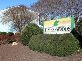 154 Jenness Ln APT B, Newport News, VA 23602