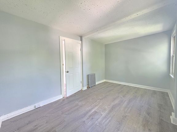 4th image of 41 Mitchell St Floor 2