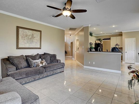 4th image of 4223 Hambledon Village Dr