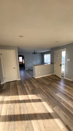 60 Windvale Dr Photo 1