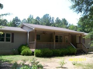 148 Derby Rd, Hodges, SC 29653