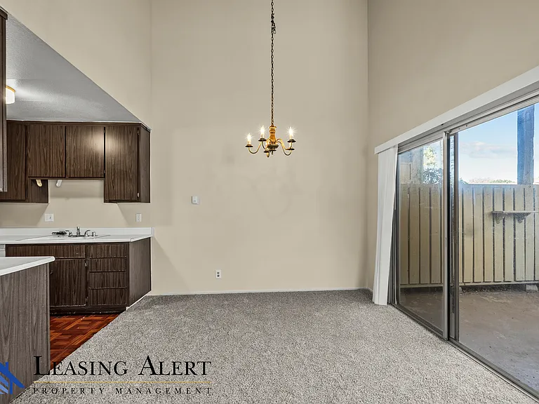 2652 Phipps Ave #D — Photo 6