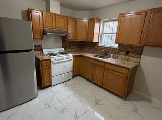 2237 Newbold Ave #1A, Bronx, NY 10462