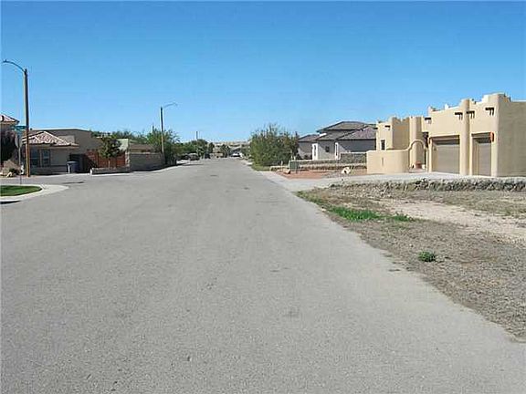 2nd image of 1129 Dona Beatriz Cir