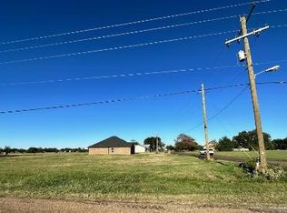 L Ranch Rd #J, Trinidad, TX 75163