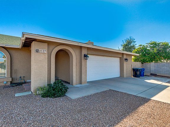 4th image of 2137 E Pueblo Ave