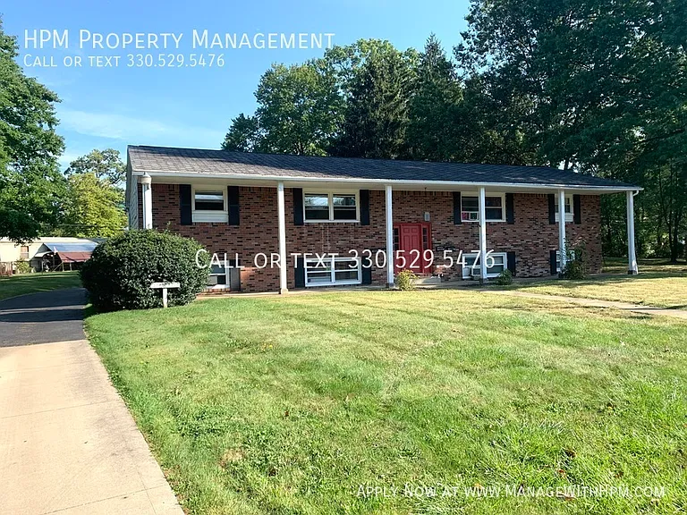 3350 Mollane St NW — Photo 1
