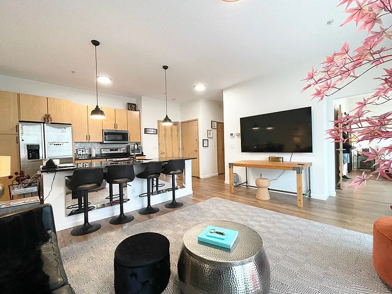 4525 Park Commons Dr #306 — Photo 4