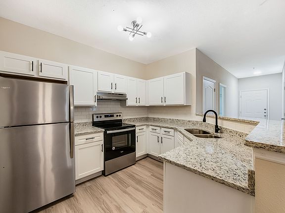 2nd image of 202 Ashbury Blvd #123