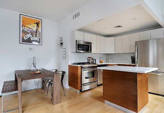3rd image of 133 Water St APT 11D