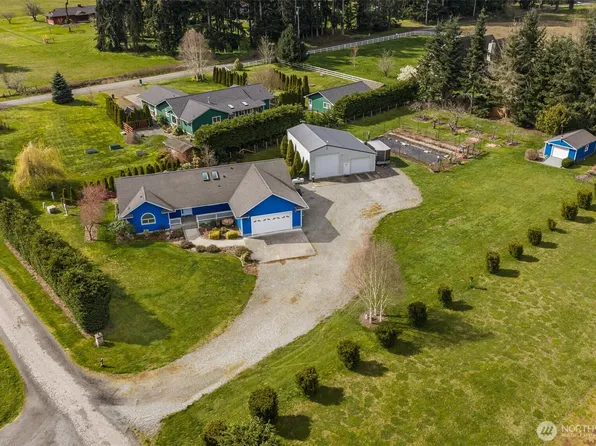 51 W Lancaster Lane, Port Angeles, WA 98362