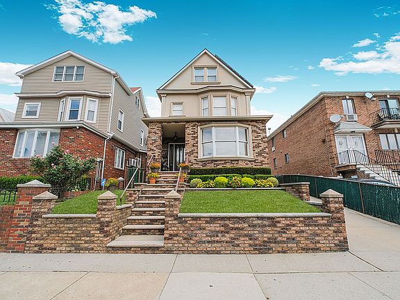 2nd image of 1445 Bay Ridge Pkwy