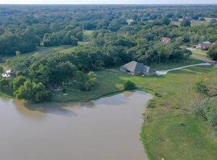 21810 Chenango Lake Dr, Angleton, TX 77515