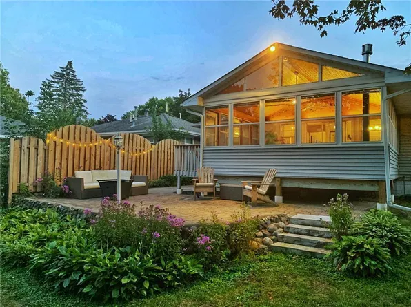 6504 38th Ave N, Crystal, MN 55427