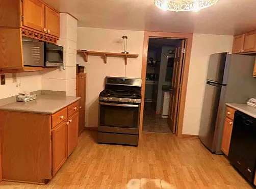 2 bed, 1184 sqft, $1,850 — Photo 2